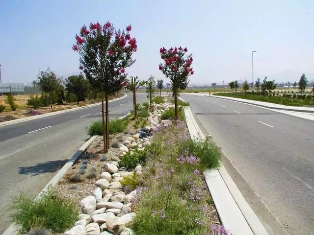 【道路建模】道路绿化带设计